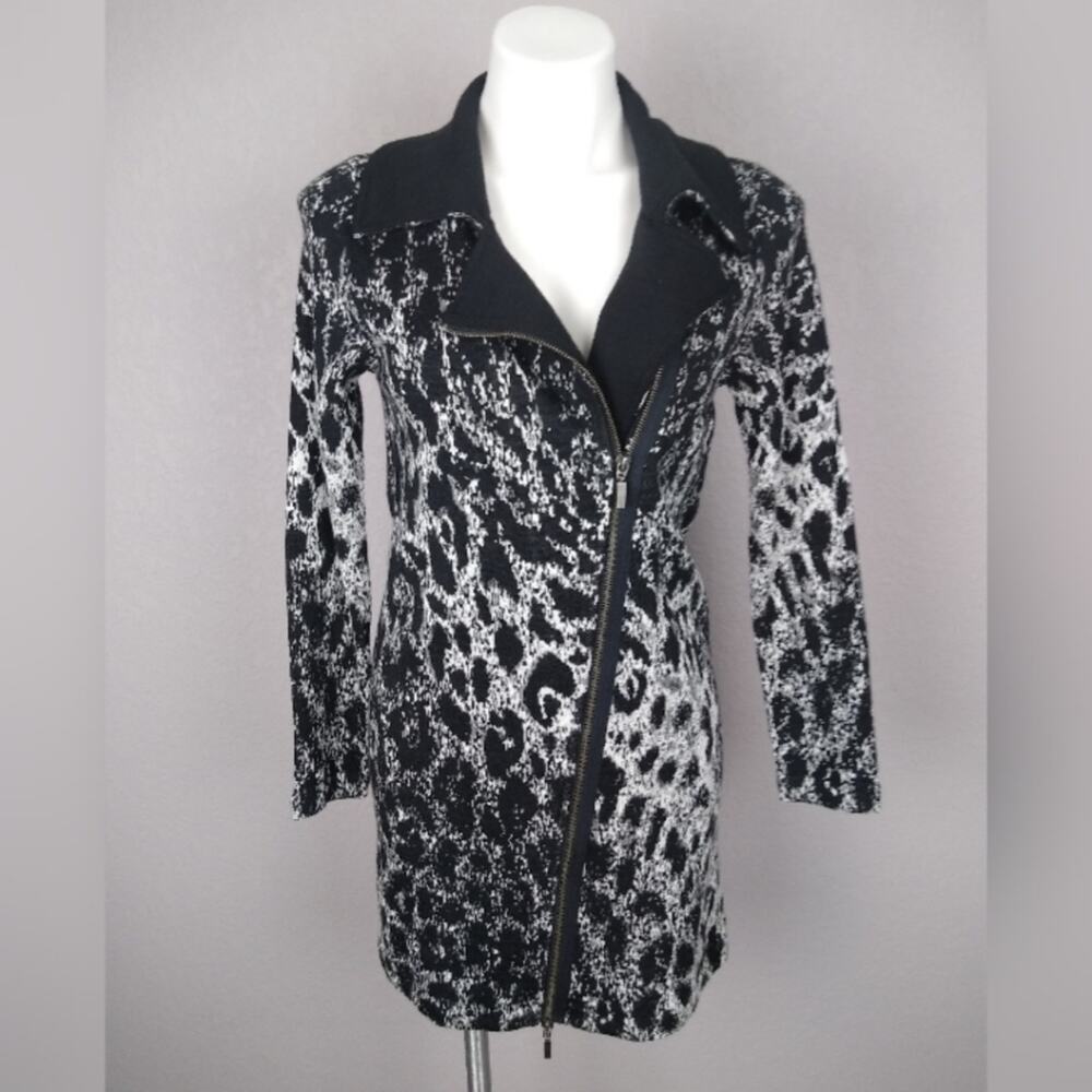 Chico's Animal Zip-up Sweater Jacket Size S/4 - Picture 13 of 15